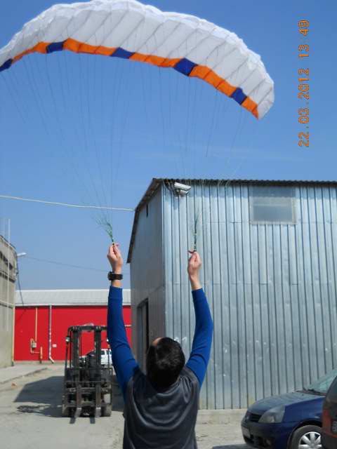 Restring second HK Paraglider 2.15 like RTF parachute